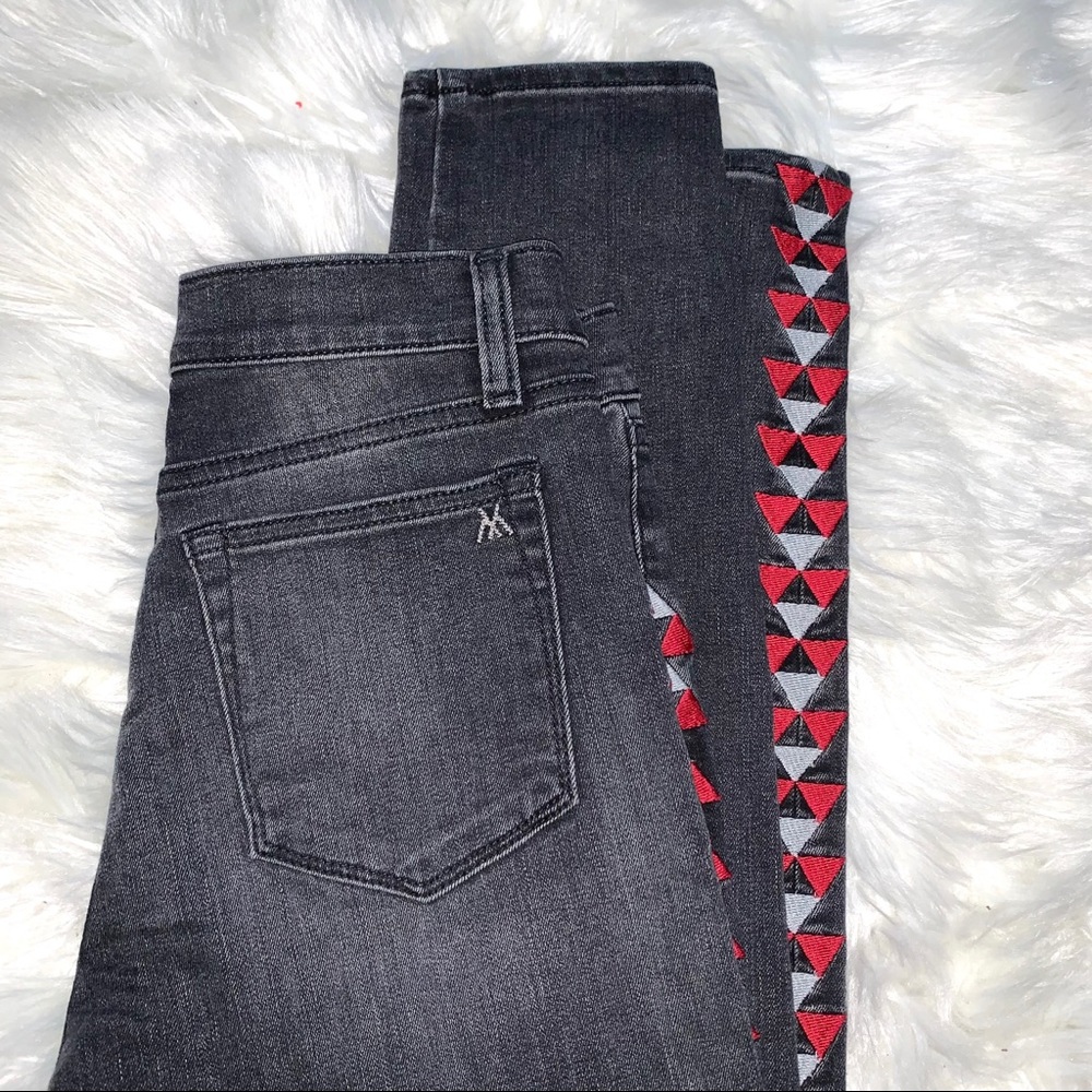 Miss Me Vintage Embroidered Denim Skinny Jeans 27